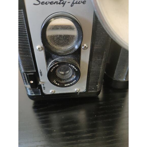 Vintage Camera Argus Seventy-Five with Flash Attachment – 1950s - Picture 5 of 8